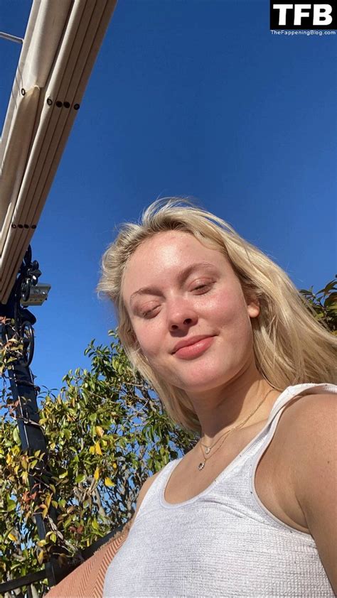 zara larsson leaked|Zara Larsson Feels So Comfortable Being Naked on。